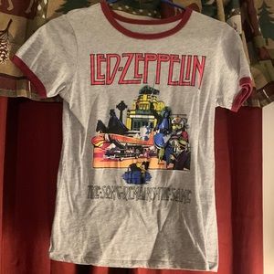 Led Zeppelin Graphic T-shirt — Medium (more like a Small/XS